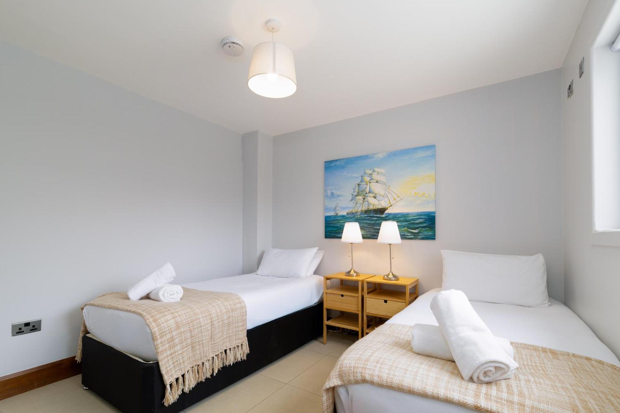 Tur An Tsaile - Galway Lakeside Apartments Exteriör bild